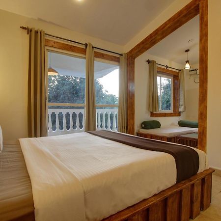 Grand Royale Palms Benaulim Hotel Bagian luar foto