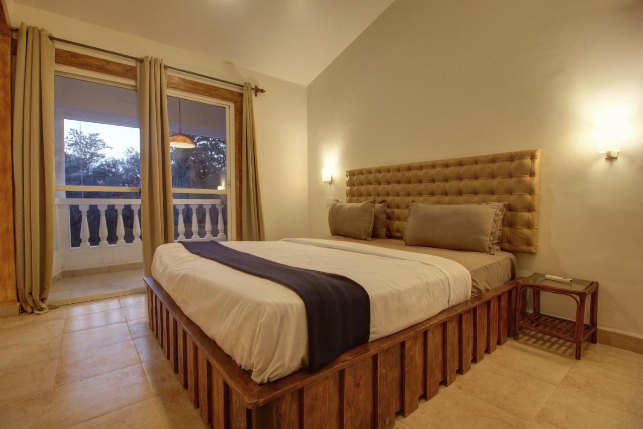 Grand Royale Palms Benaulim Hotel Bagian luar foto