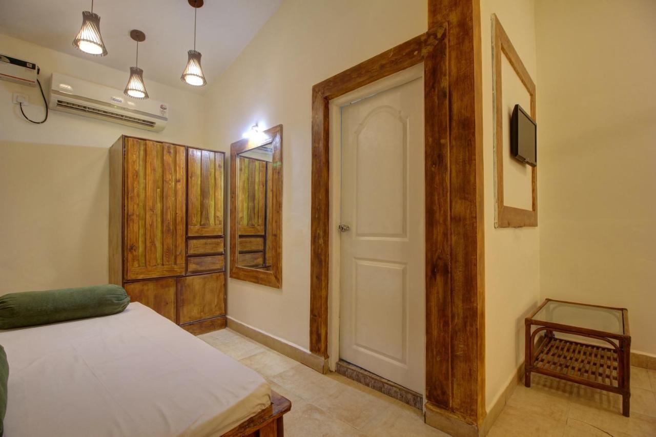 Grand Royale Palms Benaulim Hotel Bagian luar foto