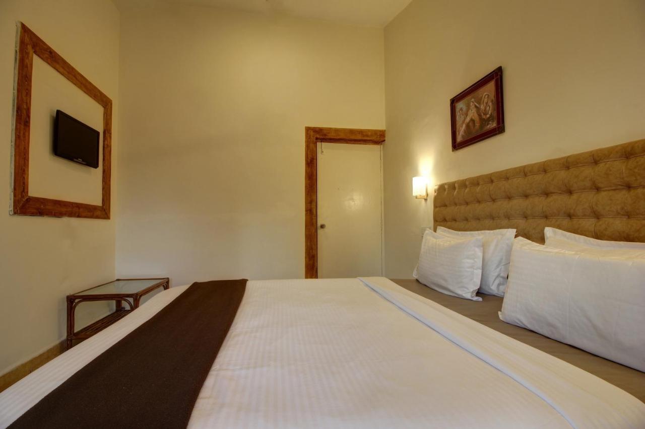 Grand Royale Palms Benaulim Hotel Bagian luar foto