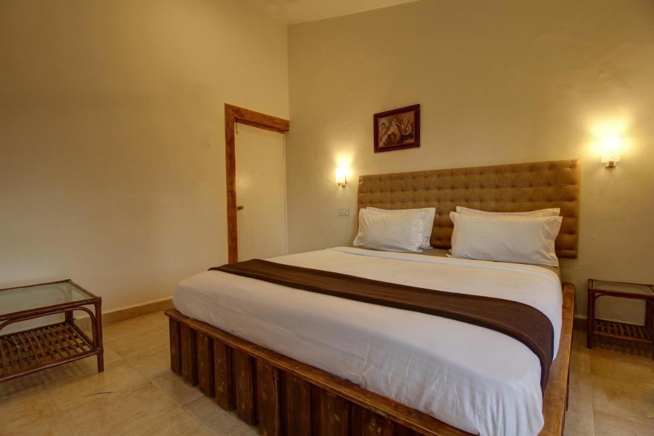 Grand Royale Palms Benaulim Hotel Bagian luar foto